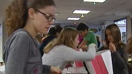 À Lyon, des collégiens solidaires pour Noël