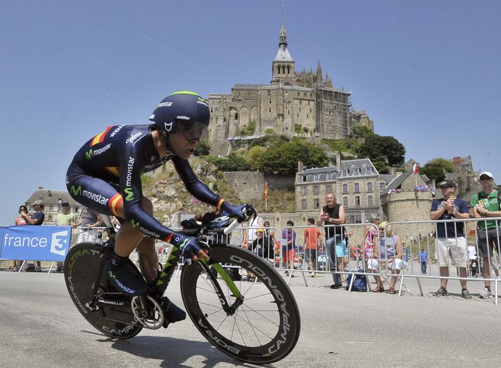 Le cycliste espagnol José Joaquin Rojas pendant la 11e étape du Tour de France 2013, au pied du Mont Saint-Michel, le 10 juillet 2013. (MAXPPP)