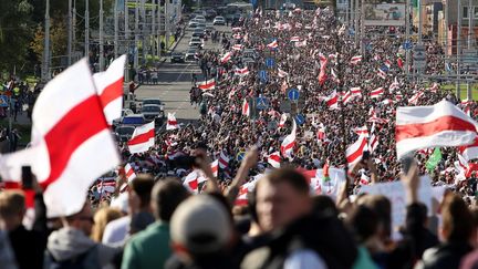 Des manifestants protestent contre le président Alexandre Loukachenko à Minsk (Biélorussie), le 13 septembre 2020. (TUT.BY / AFP)