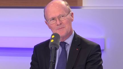 Hubert du Mesnil, président de Telt, la société publique en charge du projet de tunnel Lyon-Turin, le mardi 12 mars sur franceinfo. (FRANCEINFO / RADIOFRANCE)