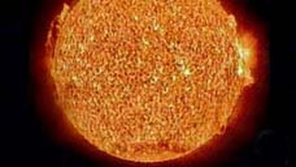 Il pourrait y avoir un lien entre l'activité solaire interne du soleil, celle à sa surface et le climat de la Terre (France 2)