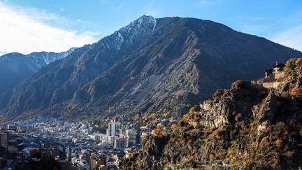 À Andorre, l'impôt sur le revenu et les bénéfices des sociétés ne dépasse pas 10% , la TVA est  4,5%, et le secret bancaire est bien gardé. (CHARLY TRIBALLEAU / AFP)