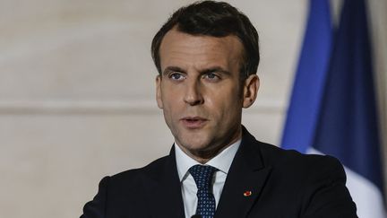 Emmanuel Macron à l'Elysée, le 25 février 2021. (THOMAS COEX / AFP)