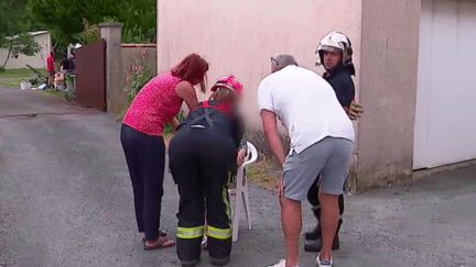 Un séisme a touché l’ouest du pays, vendredi 16 juin. 48 heures plus tard, la détresse est grande chez ceux qui ne peuvent regagner leur domicile. (France 3)