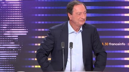 Michel-Édouard Leclerc, PDG du groupe Leclerc, était l'invité du "8h30 franceinfo", lundi 6 novembre 2023. (RADIO FRANCE / FRANCEINFO)