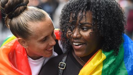 La marche des fiertés LGBT à Paris le 25 juin 2022. (JULIEN MATTIA / LE PICTORIUM / MAXPPP)