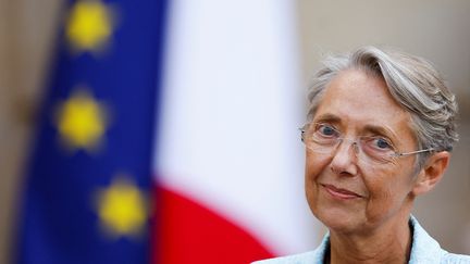 Elisabeth Borne, nouvelle Première ministre à l'Hôtel Matignon à Paris, le 16 mai 2022. (CHRISTIAN HARTMANN / POOL via AFP)