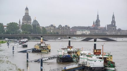 Les quais de l'Elbe sous l'eau, à Dresde (Saxe, Allemagne), le 16 septembre 2024. (ROBERT MICHAEL / DPA / AFP)