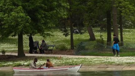 Sport en plein air : les ventes d'équipements en hausse (FRANCE 2)