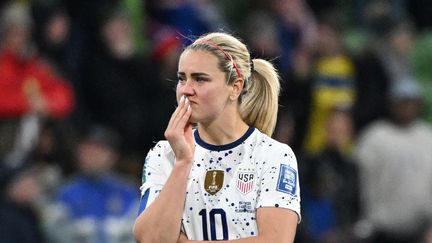 Lindsey Horan après l'élimination des Etats-Unis en huitièmes de finale de la Coupe du monde, le 6 août 2023. (WILLIAM WEST / AFP)