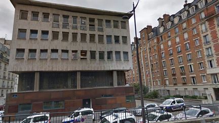 Le commissariat du 5e arrondissement parisien, qui a d&ucirc; se doter d'un escalier &agrave; 460 000 euros pour faire face &agrave; des effectifs suppl&eacute;mentaires. (GOOGLE STREET VIEW)