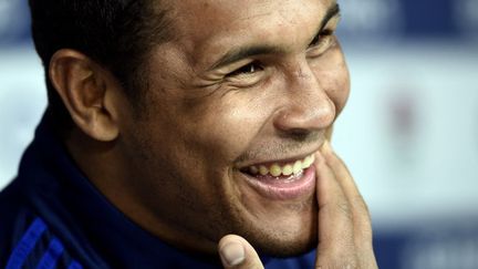 Thierry Dusautoir tout sourire (FRANCK FIFE / AFP)