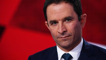 Le candidat socialiste à l'élection présidentielle, Benoît Hamon, le 9 mars 2017 sur France 2. (GABRIEL BOUYS / AFP)