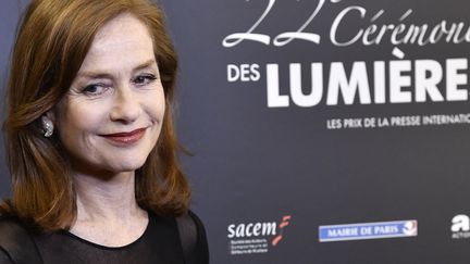 Isabelle Huppert, cérémonie des Prix Lumières, Théâtre de la Madeleine, 30 janvier 2017
 (PHILIPPE LOPEZ / AFP)