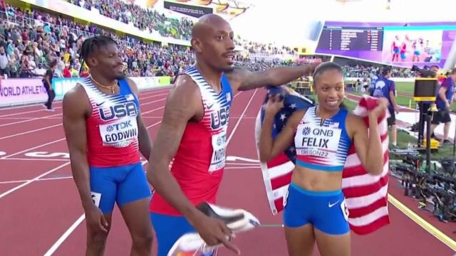 Après une vingtaine d'années de carrière, la sprinteuse américaine a disputé sa dernière course lors de ces Mondiaux d'Eugene. L'athlète de 36 ans a décroché le bronze avec ses coéquipiers du 4x400 mètres. Allyson Felix possède désormais 19 médailles mondiales, un record.