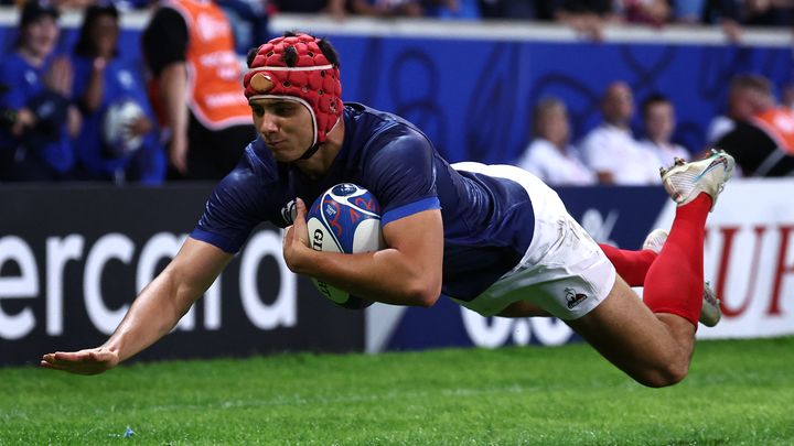 L'ailier français Louis Bielle-Biarrey lors de France-Uruguay, le 14 septembre 2023. (ANNE-CHRISTINE POUJOULAT / AFP)