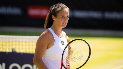 La joueuse de tennis russe Daria Kasatkina, lors d'un match au tournoi de Berlin (Allemagne), le 15 juin 2022. (ROB PRANGE / SPAIN DPPI / AFP)