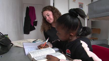 Formation : des mentors bénévoles accompagnent des jeunes depuis 50 ans (FRANCE 3)