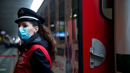 Lors de la présentation du nouveau train médical à la gare Termini à Rome,&nbsp;le 8 mars 2021. Photo d'illustration. (TIZIANA FABI / AFP)