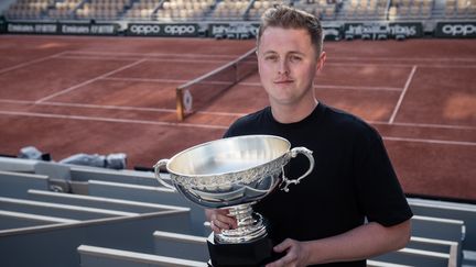 Le britannique William “Fozzy” Foster a remporté Roland-Garros eSeries 2023 pour la deuxième année consécutive. (AMELIE LAURIN / FFT)