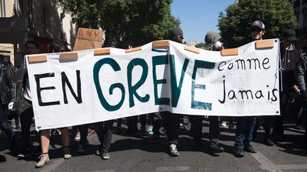 Loi Travail : la bataille de l'opinion entre le gouvernement et la CGT