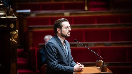 Le député socialiste l'Eure Philippe Brun, à l'Assemblée nationale, le 2 novembre 2023. (XOSE BOUZAS / HANS LUCAS)