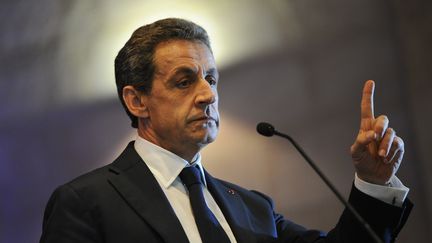 Nicolas Sarkozy, le 8 décembre 2015, en meeting à Rochefort (Charente-Maritime). (XAVIER LEOTY / AFP)