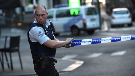 Attentat manqué à Bruxelles : l'assaillant connu pour des affaires de drogue