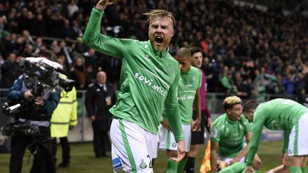 Alexander Soderlund et les Stéphanois jubilent (PHILIPPE DESMAZES / AFP)