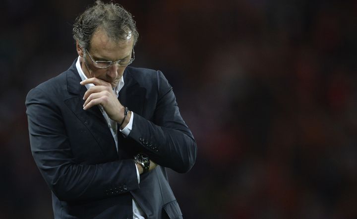 L'entra&icirc;neur du PSG, Laurent Blanc, lors de la prestation de son &eacute;quipe contre Ajaccio, le 18 ao&ucirc;t 2013 au Parc des Princes (Paris).&nbsp; (MIGUEL MEDINA / AFP)