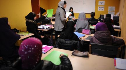 Une classe du groupe scolaire Al-Badr, le 23 janvier 2014 à Toulouse. (REMY GABALDA / AFP)