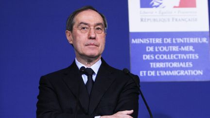 Le ministre de l'Int&eacute;rieur Claude Gu&eacute;ant, le 10 janvier 2012, &agrave; Paris. (JONATHAN REBBOAH / WOSTOK PRESS / MAXPPP)