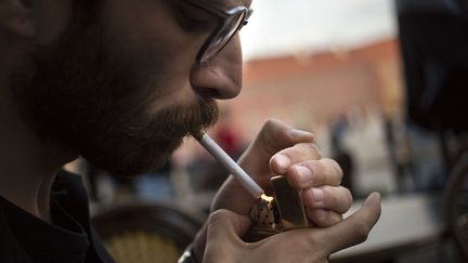 Cigarettes de contrebande : les acheteurs risquent une amende de 135 euros