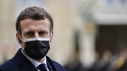 Emmanuel Macron au palais de l'Elysée, à Paris, le 16 décembre 2020. (JULIEN MATTIA / ANADOLU AGENCY / AFP)