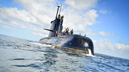 Le sous-marin argentin "San Juan", ici en novembre 2010, est porté disparu depuis mercredi 15 novembre avec 44 marins à son bord.  (XINHUA / MAXPPP)