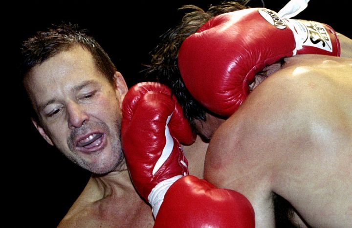 Mickey Rourke, le 20 novembre 1993 lors d'un match d'exhibition. (REUTERS)