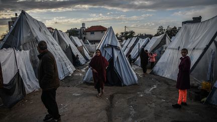 A Palestinian refugee camp in Rafah, February 15, 2024. (ABED ZAGOUT / ANADOLU / AFP)