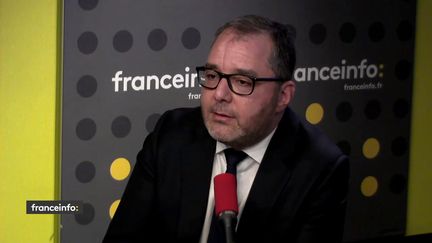 Rachid Temal, sénateur PS du Val-d'Oise, était l'invité de franceinfo le 11 mai 2018. (FRANCEINFO)