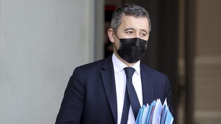 Gérad Darmanin, le ministre de l'Intérieur à la sortie du conseil des ministres, le 20 janvier 2022. (S?BASTIEN MUYLAERT / MAXPPP)