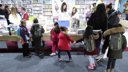 Le Salon du livre et de la presse jeunesse à Montreuil (Seine-Saint-Denis), le 29 novembre 2017. (JACQUES DEMARTHON / AFP)