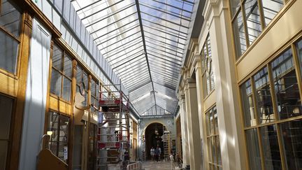 La Galerie Vivienne en rénovation, le 16 août 2016 à Paris
 (Patrick Kovarik / AFP)