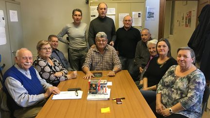 Les anciens verriers de l'usine de Givors (Rhône) tentent de faire reconnaître leurs&nbsp;pathologies comme maladies professionnelles. (FARIDA NOUAR / RADIO FRANCE)