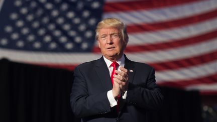 Le président élu Donald Trump lors d'un meeting à Hershey en Pennsylvanie (Etats-Unis), le 15 décembre 2016. (DON EMMERT / AFP)