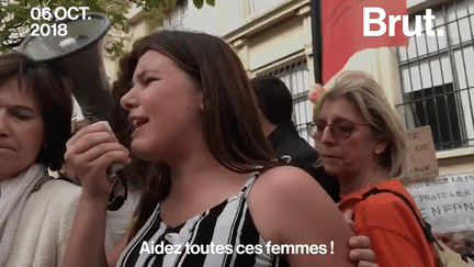 VIDEO. L’appel poignant d’une adolescente lors d’un rassemblement contre les violences faites aux femmes (BRUT)