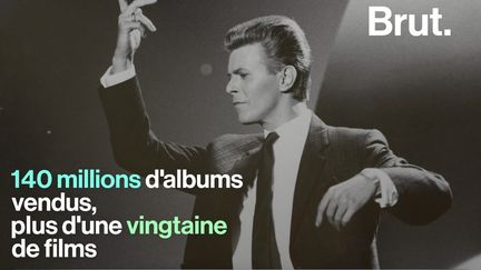 Le chanteur nous a quitté en 2016 mais ses titres sont immortels. Brut vous raconte son histoire. (BRUT)