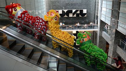 la frénésie du Nouvel an lunaire gagne la bourse de Manille.
 
 
 (AFP PHOTO / TED ALJIBE)