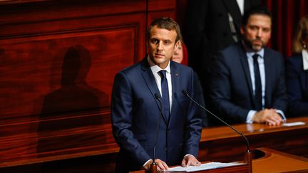 E. Macron : "un nouveau contrat social"