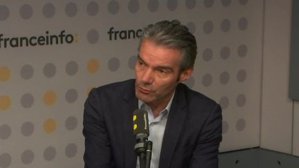 Flavien Neuvy, directeur de l'Observatoire Cetelem, était l'invité de franceinfo le 30 mai 2023. (FRANCEINFO / RADIO FRANCE)