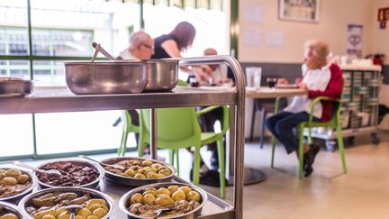 La salle à manger d'un Ehpad de Dordogne. Photo d'illustration. (BURGER / PHANIE / AFP)