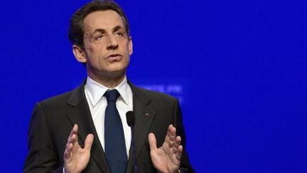 Nicolas Sarkozy remercie tous les militants qui l'ont soutenu, à la Mutualité à Paris, le 6 mai 2012. (AFP -)